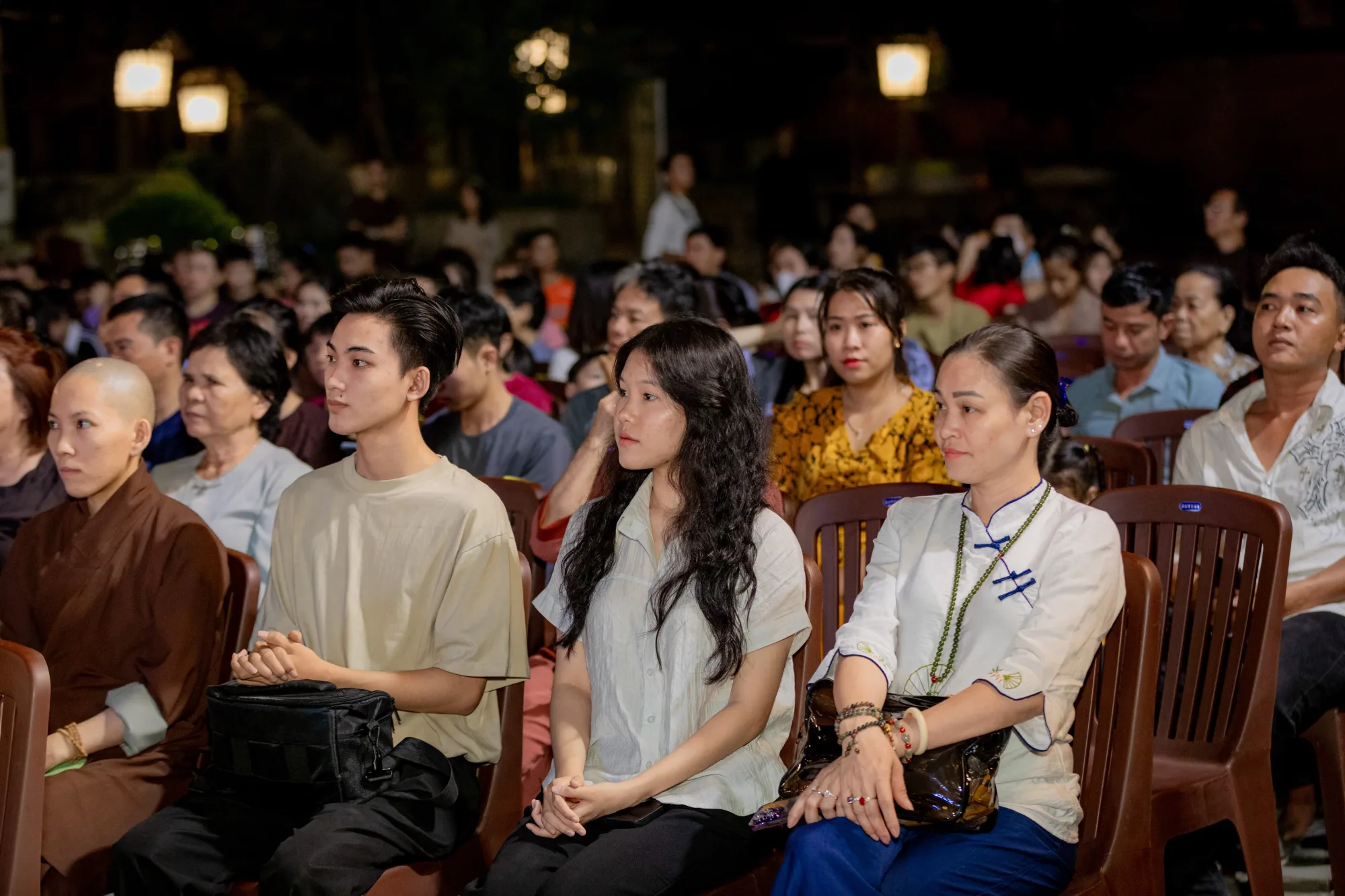 Hồ Quỳnh Hương hội ngộ cùng học trò Myra Trần trong đêm nhạc "Sáng đạo trong đời" tại TP.HCM