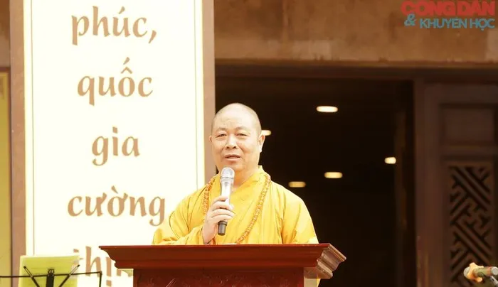 Hòa thượng Thích Thọ Lạc - Trụ trì chùa Đại Tuệ.