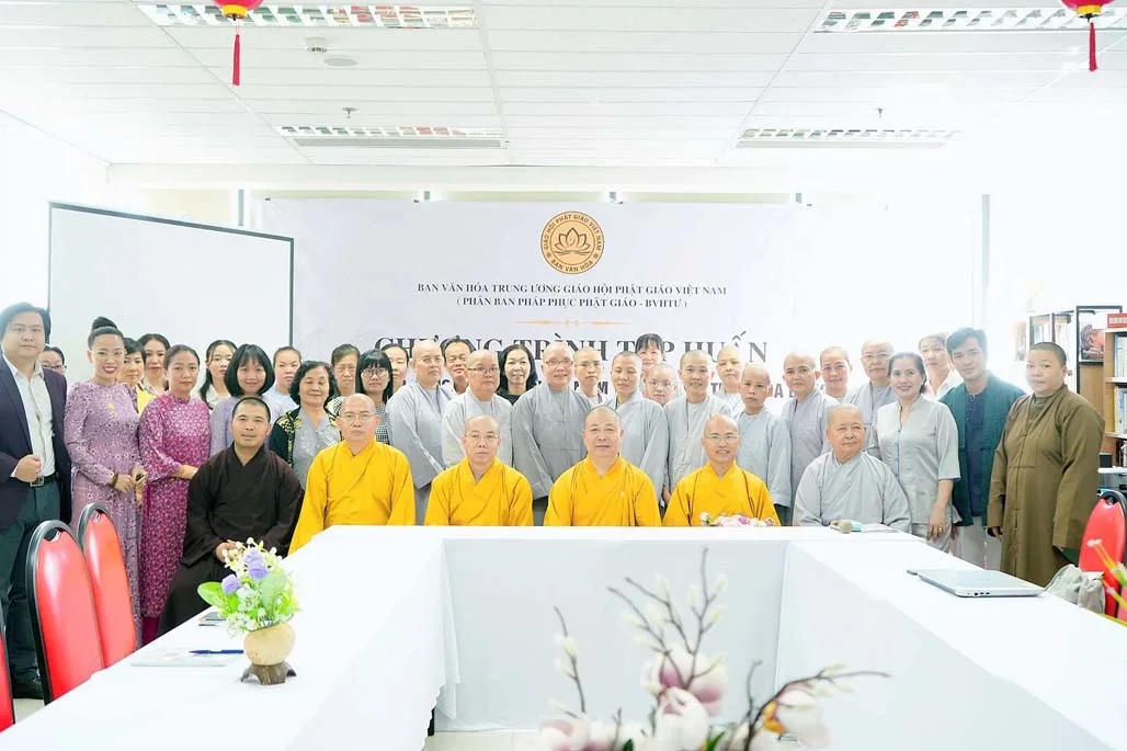 Ban Văn hóa trung ương Giáo hội Phật giáo Việt Nam tổ chức buổi tập huấn đề án “Pháp phục Phật giáo Việt Nam thống nhất trong đa dạng”
