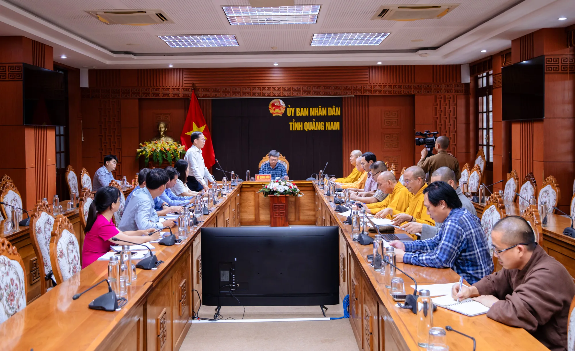 Họp bàn, thống nhất nội dung Hội thảo khoa học quốc gia “Nghiên cứu, bảo tồn, phát huy giá trị di sản văn hóa Phật giáo Phật viện Đồng Dương”