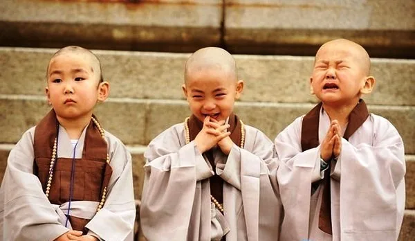 Cùng một sự việc xảy ra nhưng sự phản ứng khác nhau, tùy theo nhận thức và lối sống của mỗi người