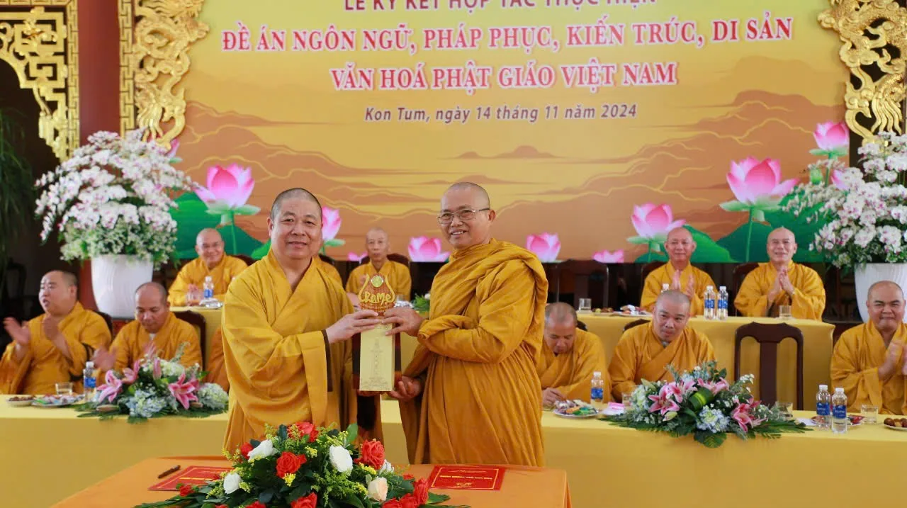 Ban văn hoá T.Ư ký kết hợp tác lan tỏa 4 đề án Văn hoá Phật giáo với các tỉnh thành Tây Nguyên-27
