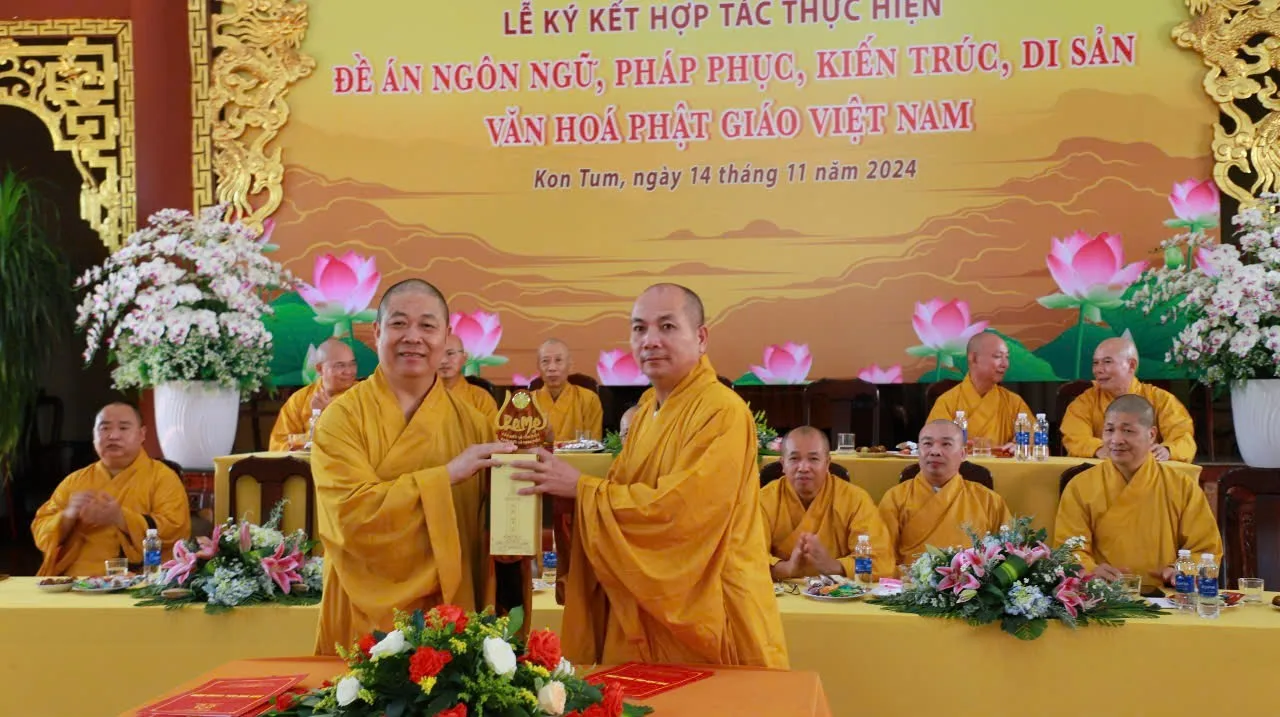 Ban văn hoá T.Ư ký kết hợp tác lan tỏa 4 đề án Văn hoá Phật giáo với các tỉnh thành Tây Nguyên-28