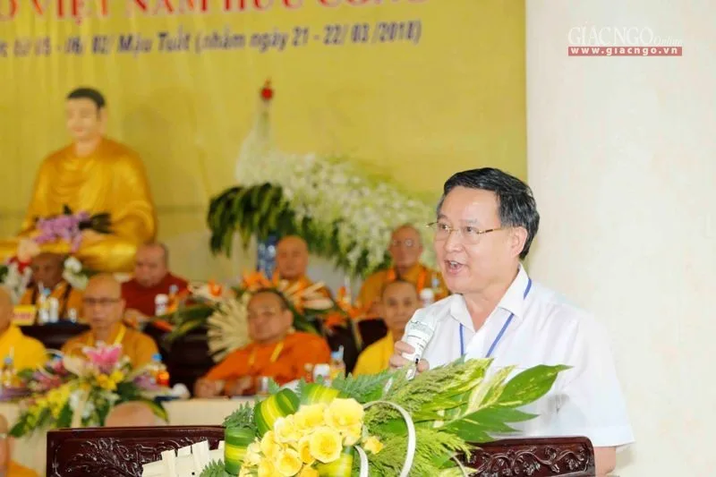 Ông Bùi Hữu Dược phát biểu