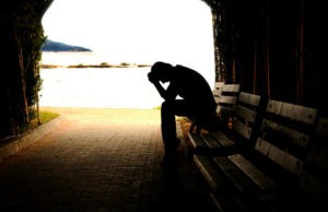 Sinh ra nghèo khổ không có tội nhưng nếu nghèo quá lâu thì chính là sai lầm của bạn