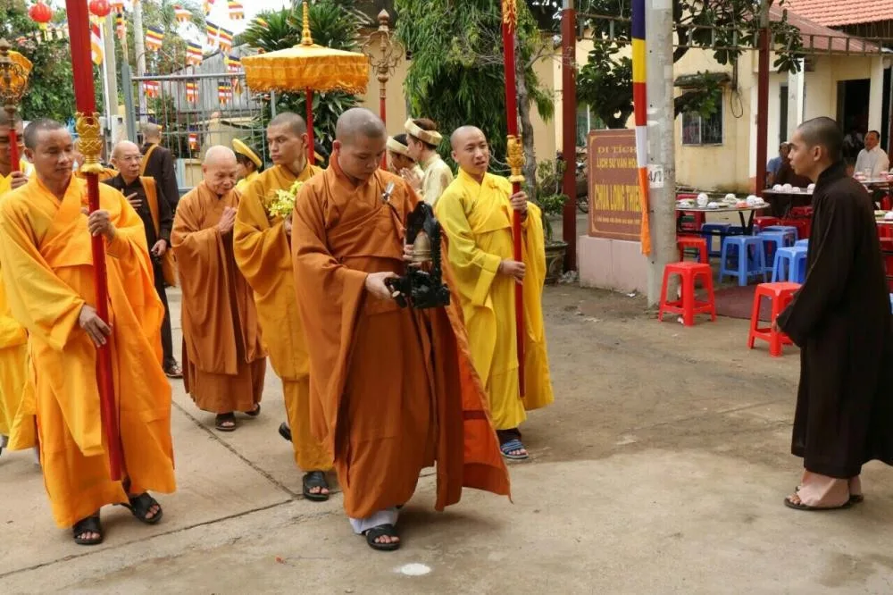 Hòa thượng Chủ tịch quang lâm