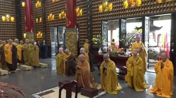 Hòa thượng Chủ tịch chủ trì khóa lễ cầu an đầu năm