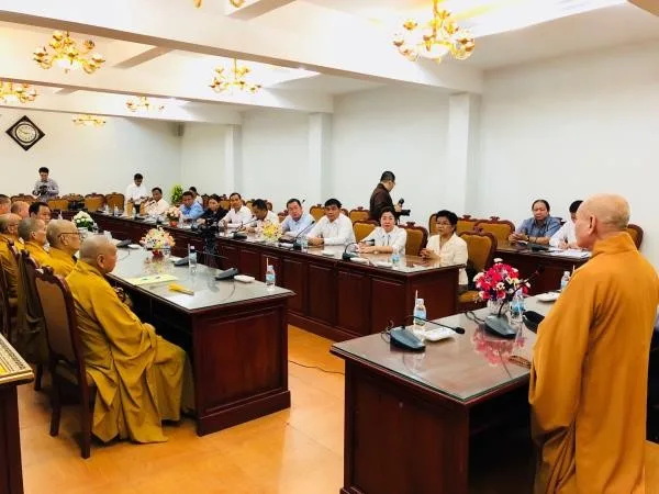 Quang cảnh buổi tiếp