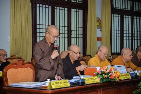 HT. Thích Thanh Điện