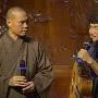Sổ tay: Nhìn "lá thu phai" để thấy "đóa hoa vô thường"...