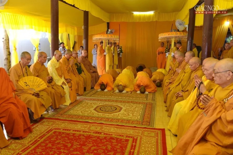Đại giới đàn Trí Tịnh PL.2561: Giới tử Tỳ-kheo-ni cầu Chánh pháp với Đại Tăng