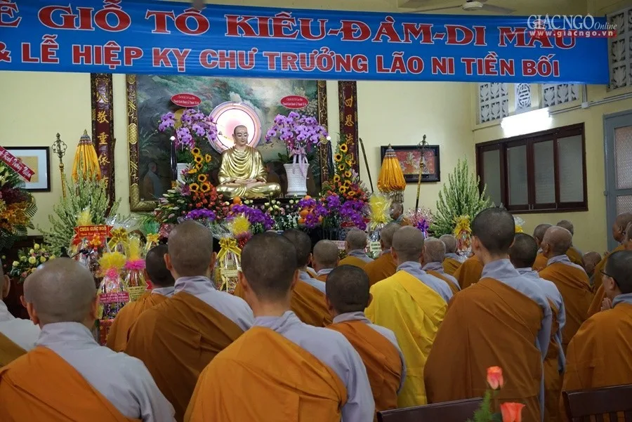 Lễ tưởng niệm diễn ra trang nghiêm tại trụ sở Phân ban Ni giới T.Ư - chùa Từ Nghiêm
