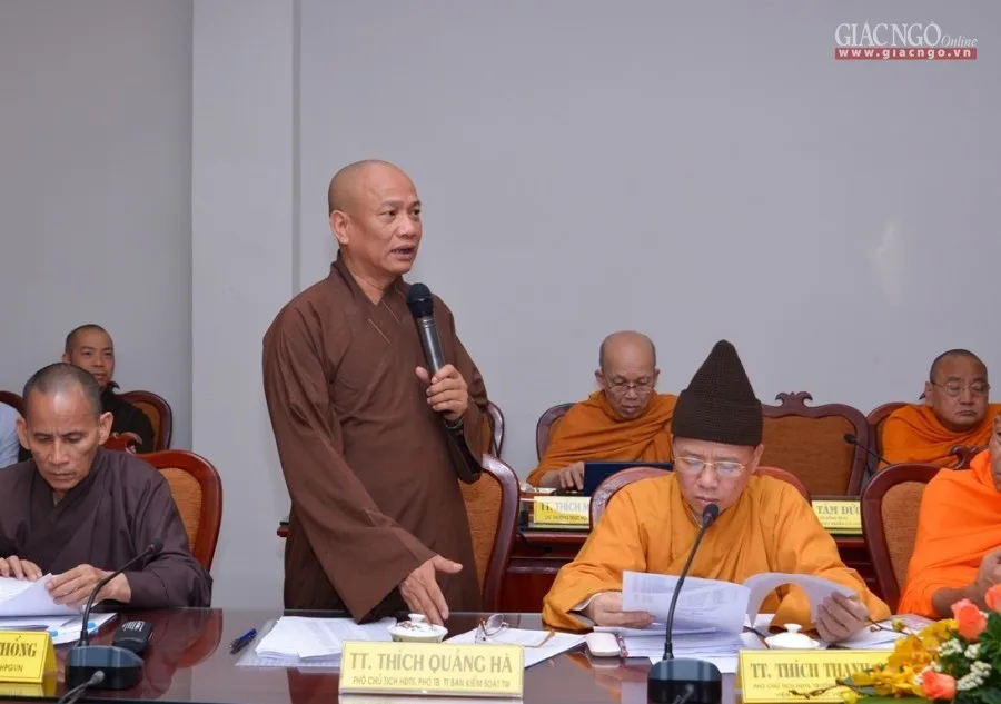 TT.Thích Quảng Hà phát biểu