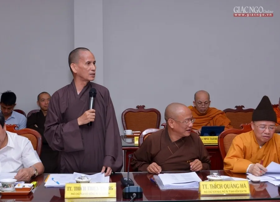 TT.Thích Thiện Thống đóng góp ý kiến nhân sự các Ban