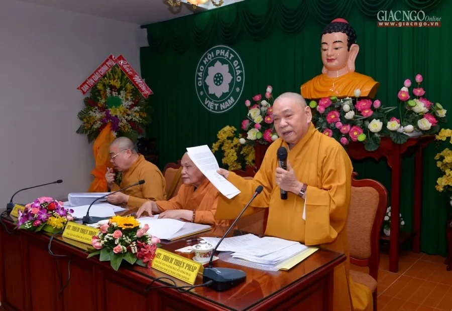 HT.Thích Thiện Pháp tại hội nghị