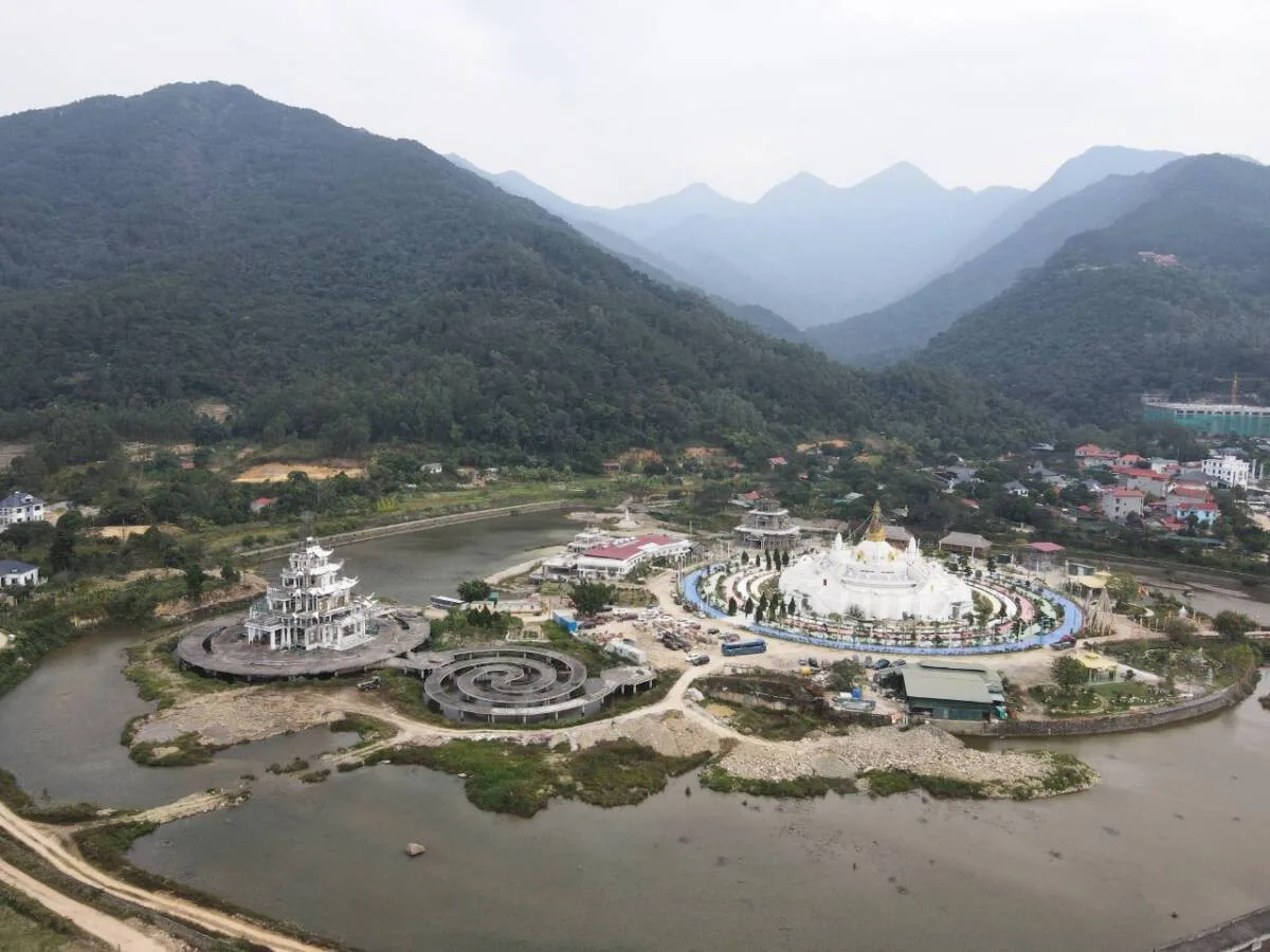 Bức tranh toàn cảnh Đại Bảo Tháp Mandala Tây Thiên