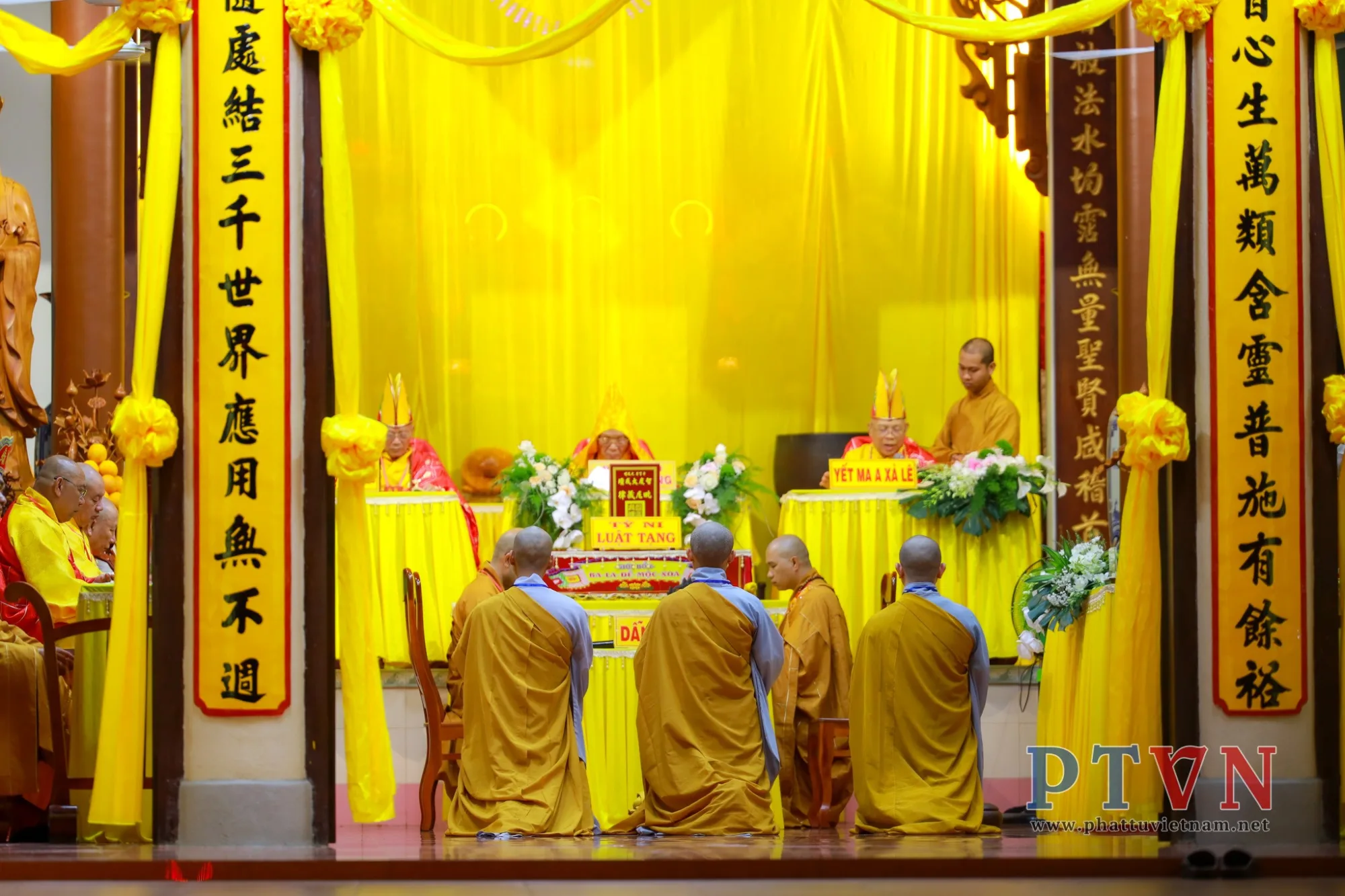 [Chùm ảnh] Truyền giới Tỳ kheo tại Đại Giới đàn Trí Độ-25