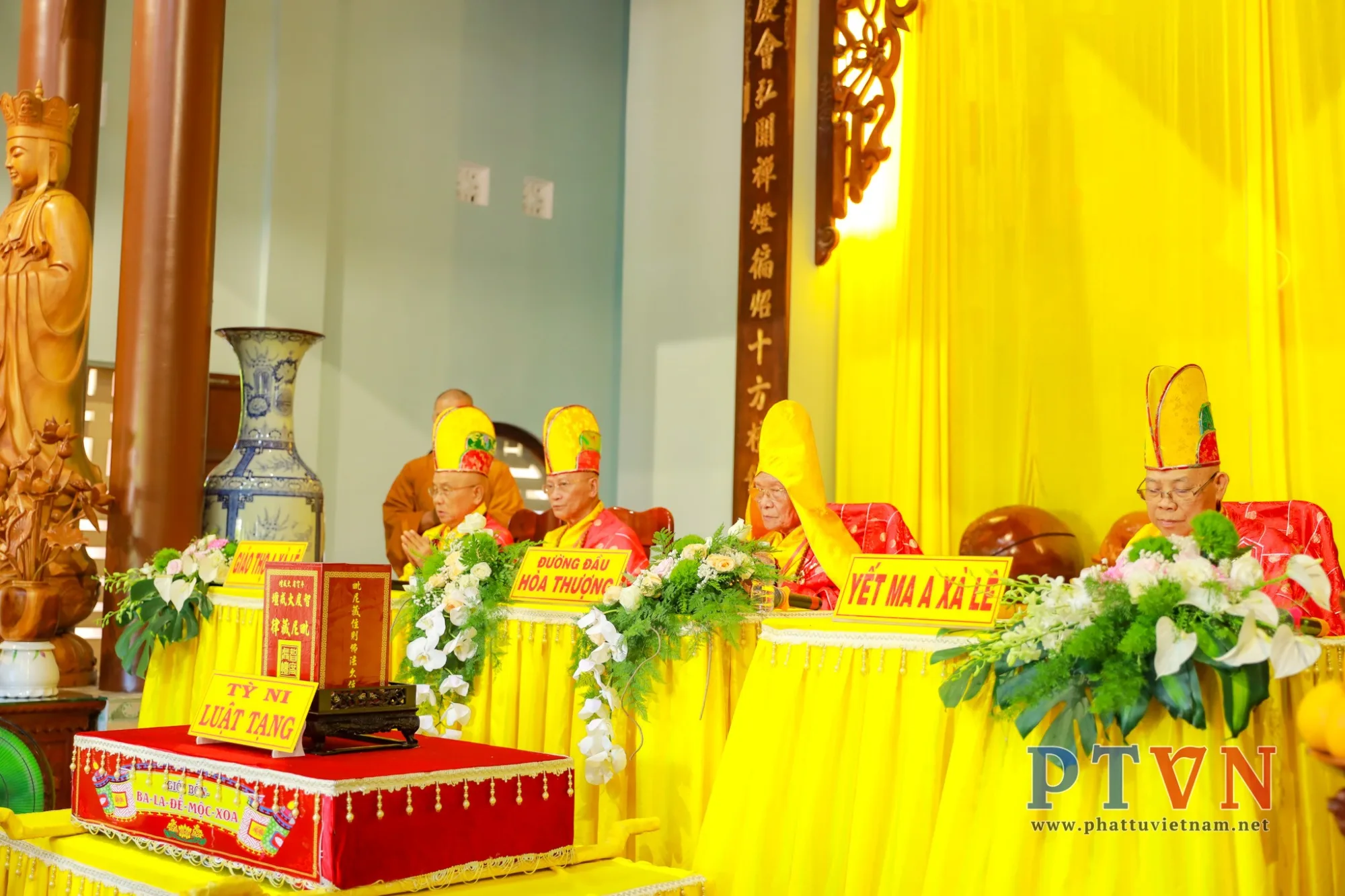 [Chùm ảnh] Truyền giới Tỳ kheo tại Đại Giới đàn Trí Độ-52