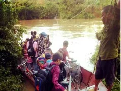 Những cây cầu “An lạc” nơi vùng xa, biên giới