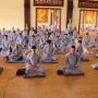 Trời nóng có được ở trần tọa thiền?