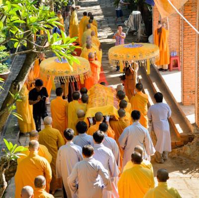 TP.HCM: Lễ nhập kim quan HT. Thích Trung Hậu