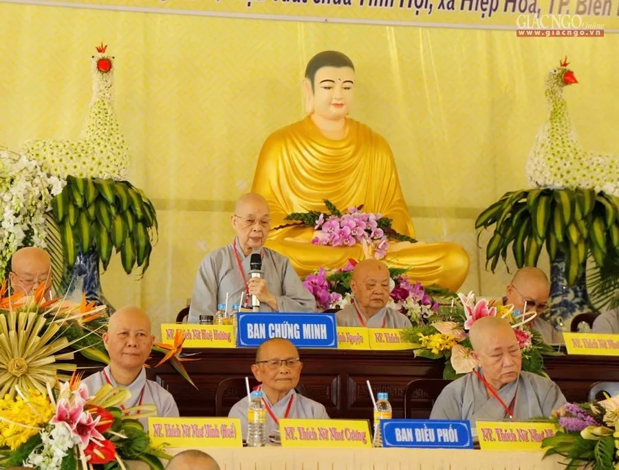 NT.TN Huệ Hương, Trưởng BTC phát biểu khai mạc