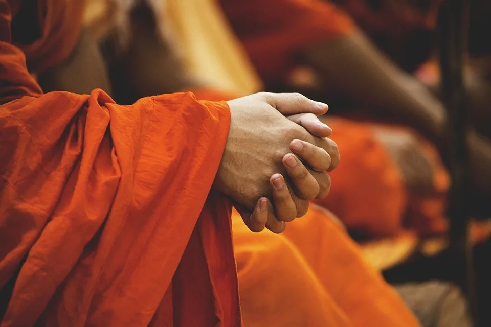 Dính mắc thì đau khổ