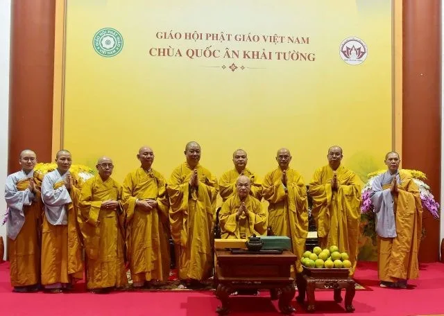 Ban Văn hóa Trung ương vấn an và xin chỉ đạo từ Trưởng lão Hòa thượng Chủ tịch-0