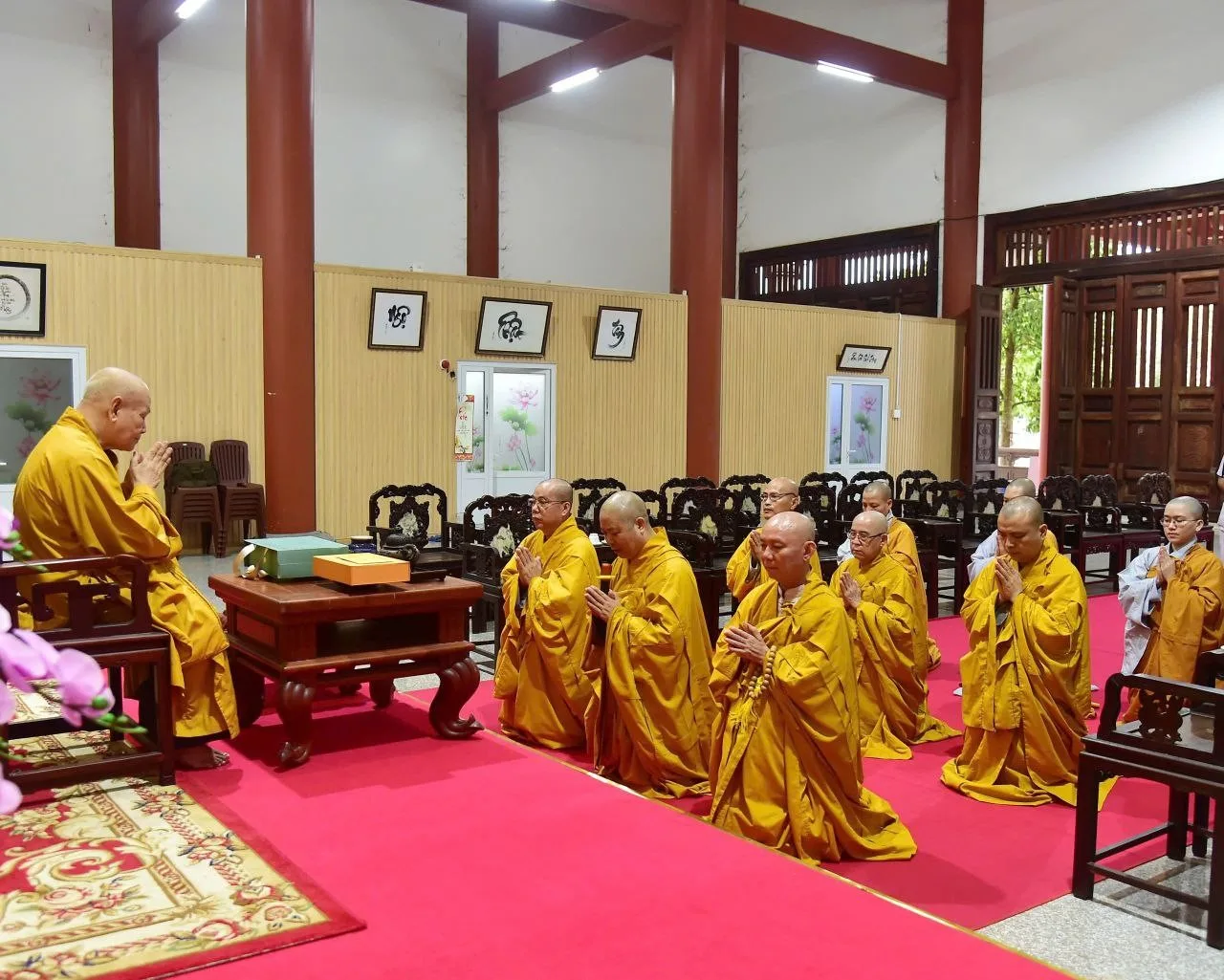 Ban Văn hóa Trung ương vấn an và xin chỉ đạo từ Trưởng lão Hòa thượng Chủ tịch-4