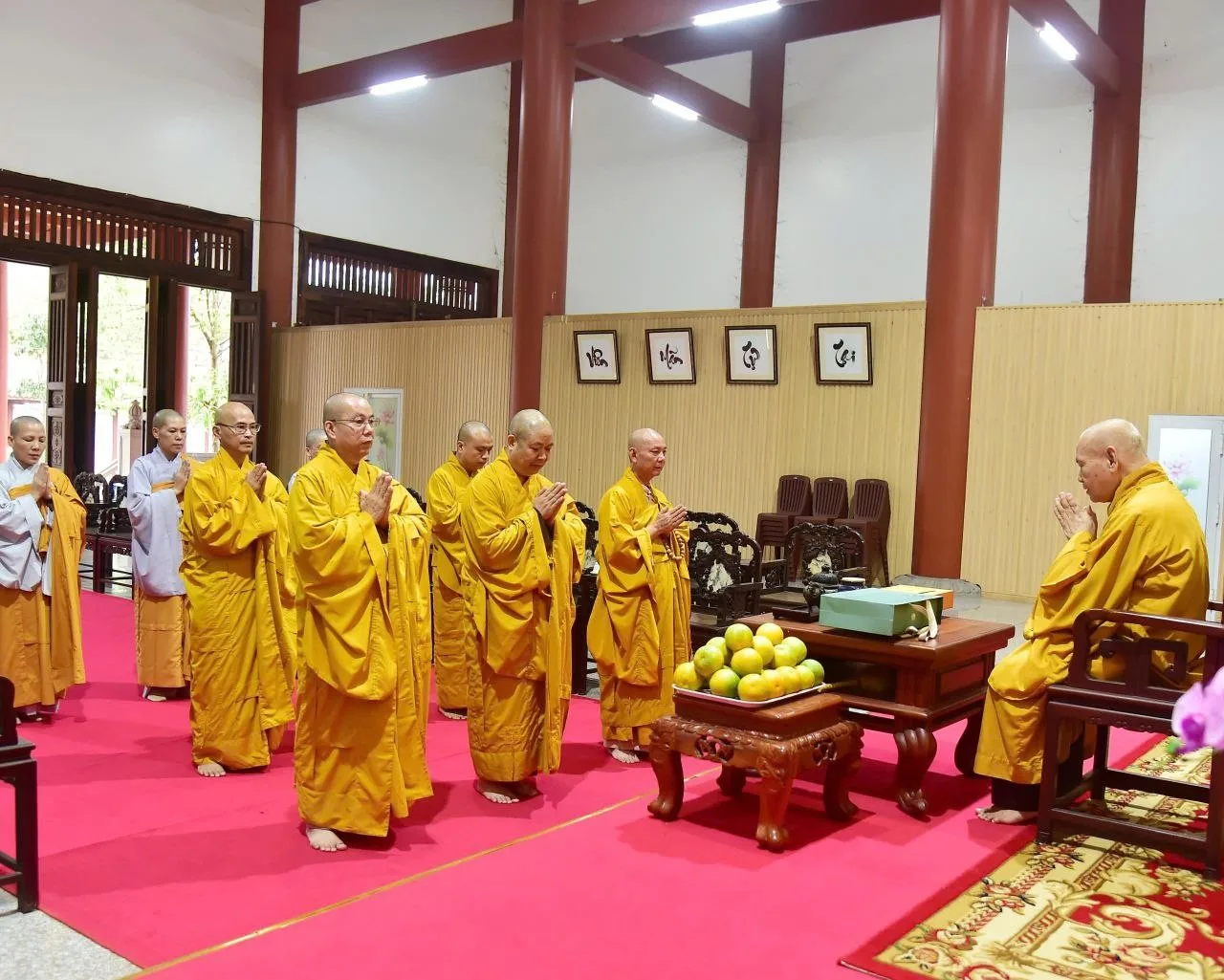 Ban Văn hóa Trung ương vấn an và xin chỉ đạo từ Trưởng lão Hòa thượng Chủ tịch-1