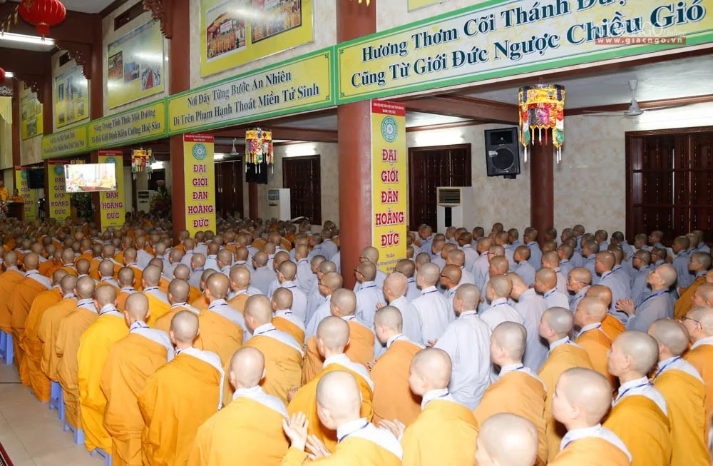 Giới tử tham dự