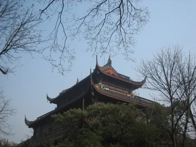 Chùa lớn chùa nhỏ không quan trọng