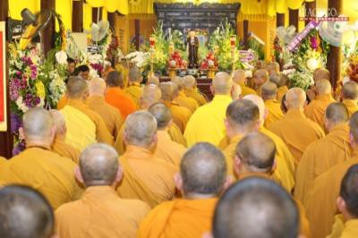 Trung ương Giáo hội viếng tang Hoà thượng Thích Trung Hậu