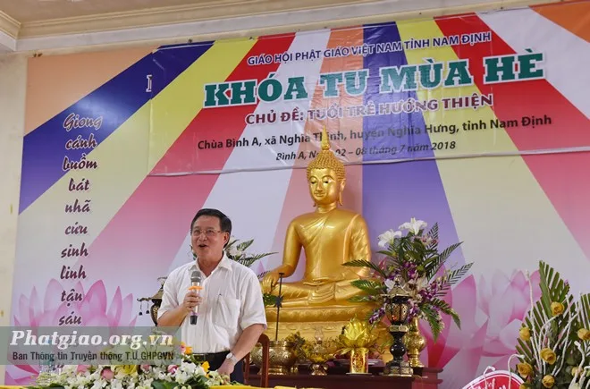 Ts.Bùi Hữu Dược chia sẻ tại khóa tu chùa Bình A, Nam Định
