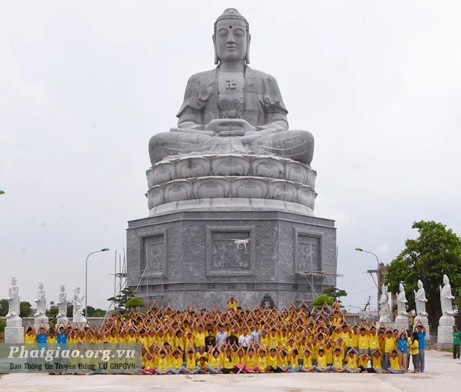 Ts.Bùi Hữu Dược chia sẻ tại khóa tu chùa Bình A, Nam Định