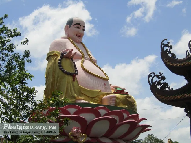 Thăm chùa Bồ Đề ở Vĩnh Long