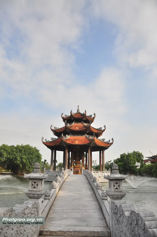 Vẻ đẹp chùa Nôm, Hưng Yên