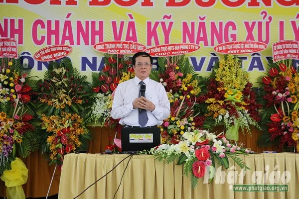Gs.Ts.Lê Bá Trình: Kỹ năng thu thập và xử lý thông tin truyền thông