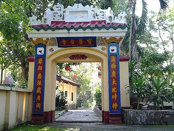 Mùa Vu Lan tham quan chùa cổ 400 tuổi, nơi thờ tướng Giáp