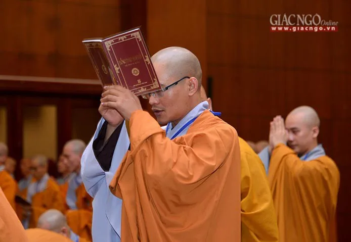 Giới tử Tỳ-kheo thi tụng luật tại Đại giới đàn Trí Tịnh