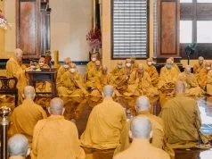 [Chùm ảnh] Kỳ bố-tát đầu tiên trong mùa An cư kiết hạ Phật lịch 2566 tại Việt Nam Quốc Tự