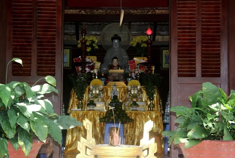Nha Trang: Chùa Linh Sơn Phước Điền-1