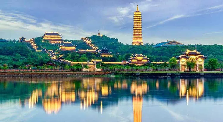 Chùa Bái Đính Toàn Cảnh - Bai Dinh Pagoda overview
