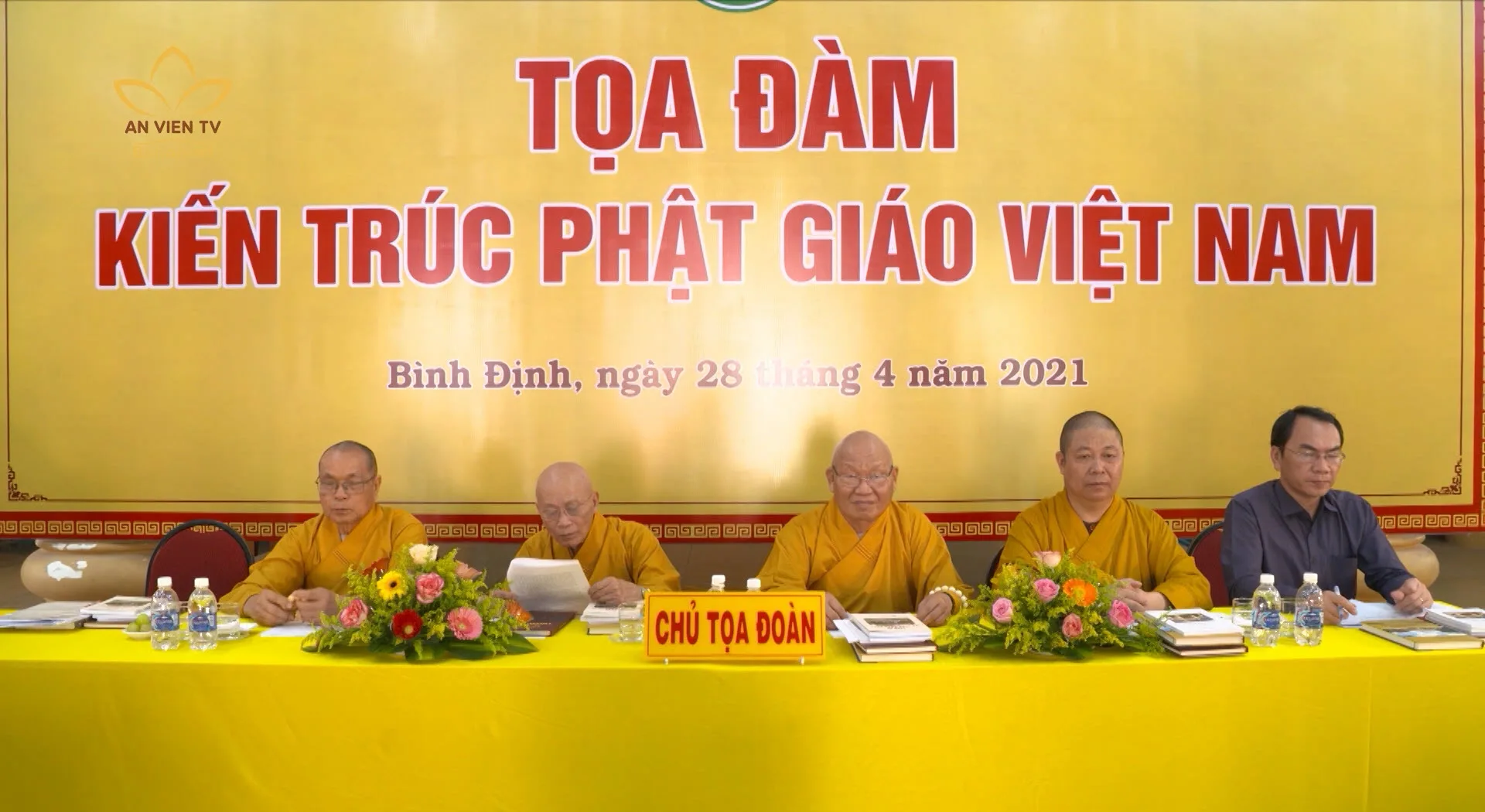 BÌNH ĐỊNH: TỌA ĐÀM VỀ KIẾN TRÚC PHẬT GIÁO VIỆT NAM