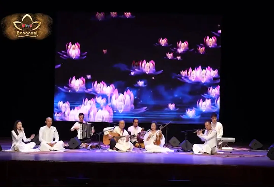 Nghe Kinh Chuyển Pháp Luân qua âm nhạc