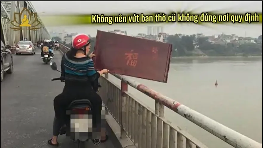 Thay bàn thờ mới bàn thờ cũ xử lý thế nào?