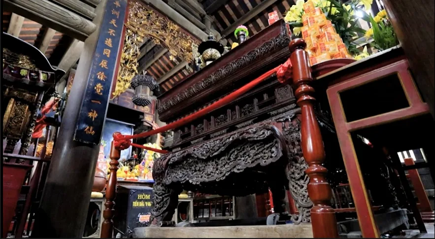 Bảo vật quốc gia: Hương Án chùa Keo