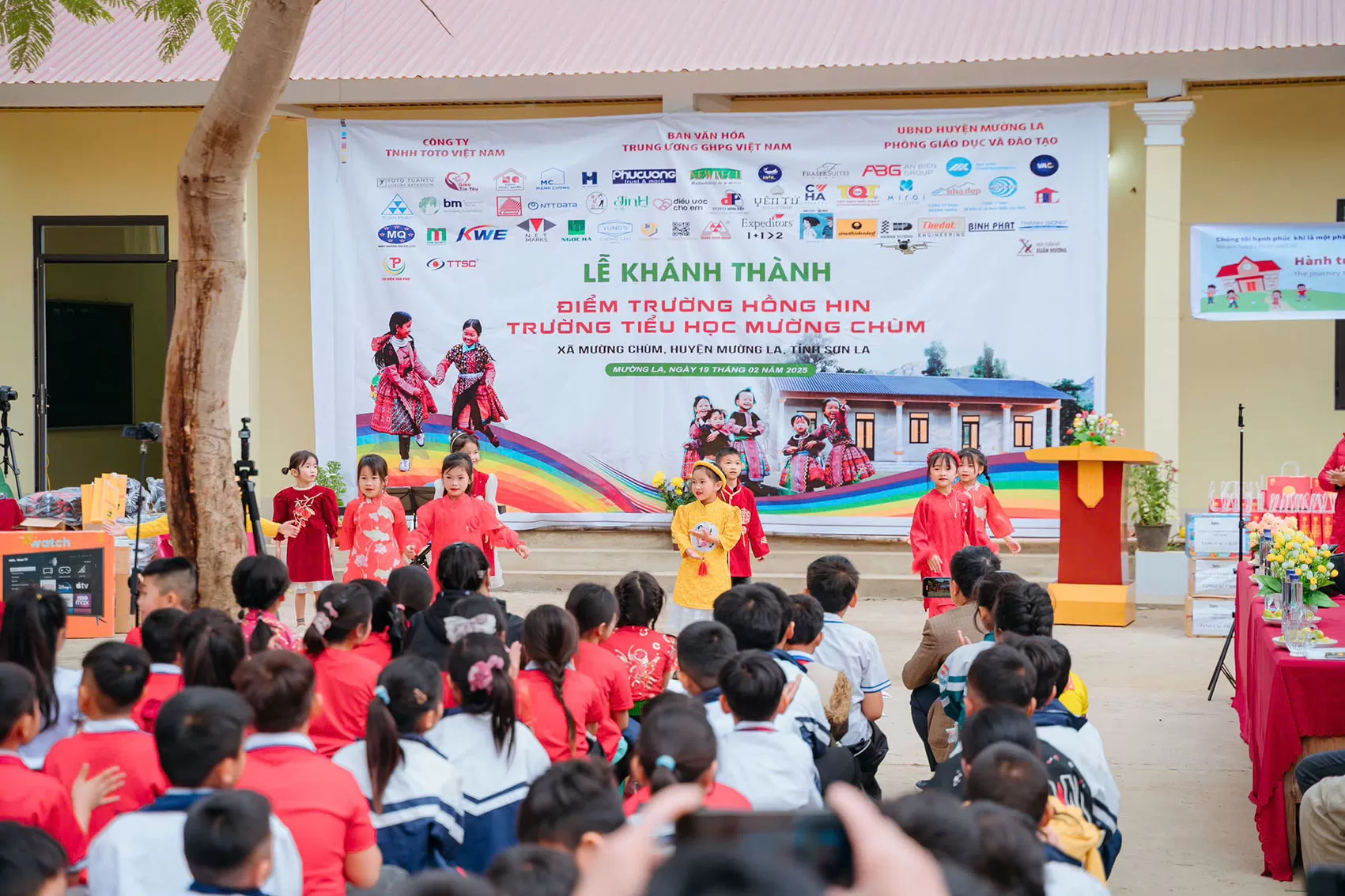 Từ ngày 18 - 20/02/2025, Ban Văn hoá Trung ương GHPGVN tổ chức chương trình "Du xuân chúc tết đồng bào vùng cao tại Sơn La và Lào Cai 2025 và tổ chức lễ Khánh thành điểm trường mầm non Hồng Hin và Mèng Đeng".
