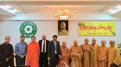 TP.HCM: Trung ương Giáo hội thân mật tiếp Tổng Lãnh sự Ấn Độ
