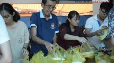 Chàng trai u não truyền cảm hứng sống lạc quan